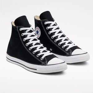 Black Converse Chuck Taylor